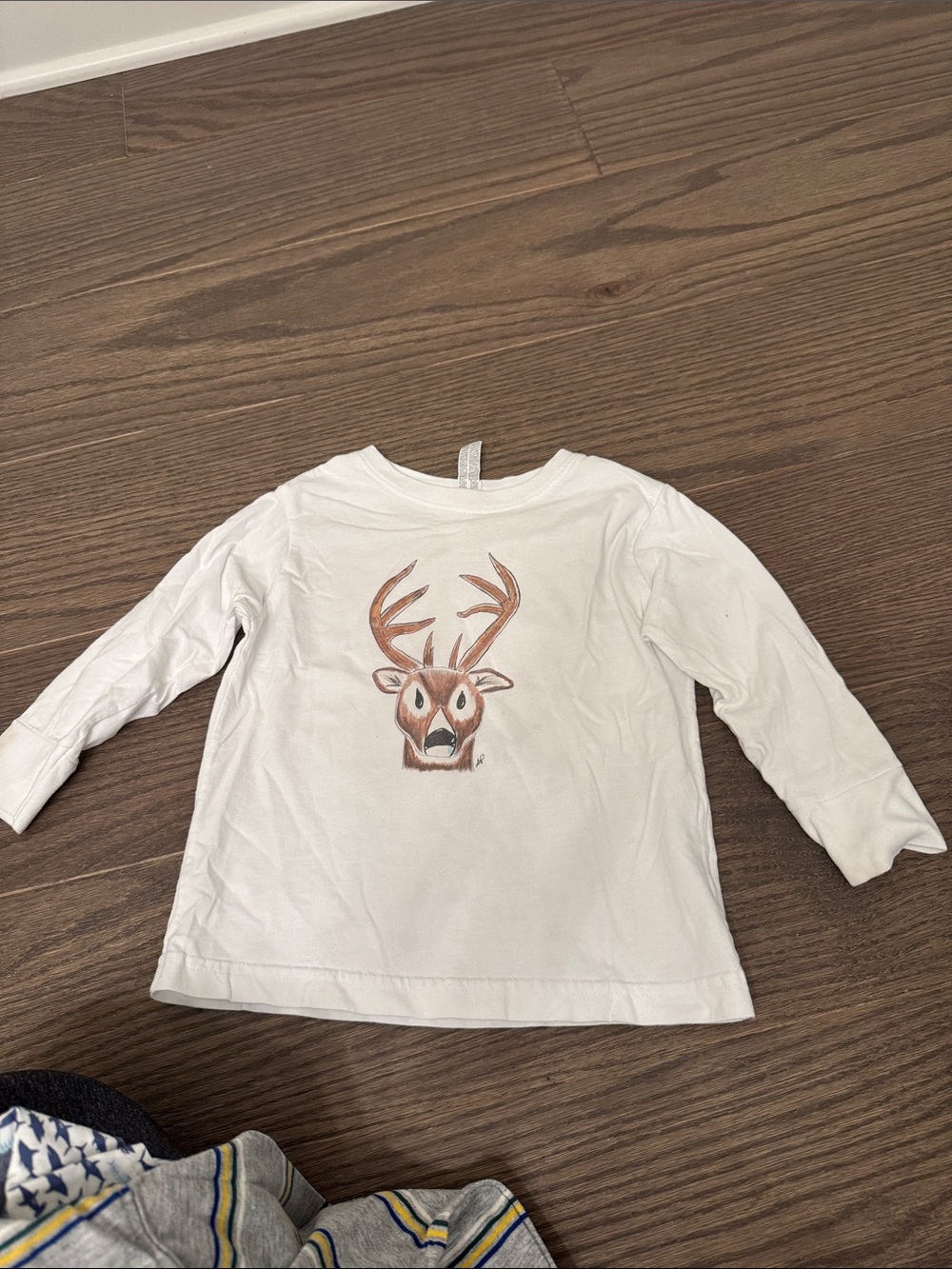 Rabbit Skins White Long-Sleeve Tee with Brown Deer Head